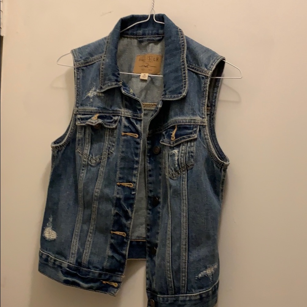 Selling a beautiful vest jean jacket.